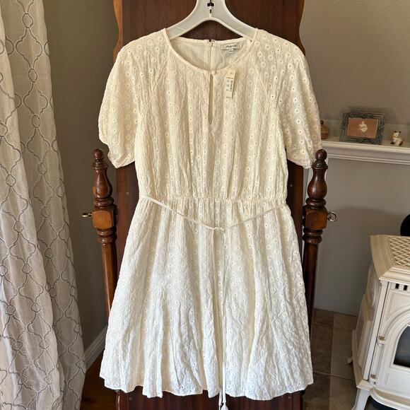 Madewell Dresses & Skirts - NWT Madewell 6 Eyelet Tassel Tie Midi Dress Floral Embroidered Off White Cream
